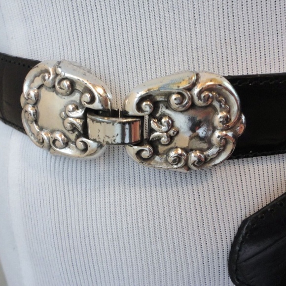 Vintage Brighton Black LEATHER w/Silver Hardware Buckle / Side Attachmen… main image 9